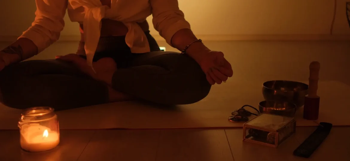 Dein Online Shop für Meditation Kissen, Chakren und Yoga