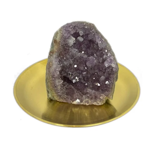 Großer Amethyst-Cluster; breite Basis, gleichmäßige Kristallfläche, natürliche Rohstruktur.