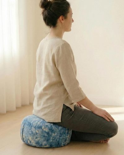 Blaues Meditationskissen