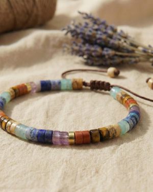 Chakra Armband mit echten Naturstein Perlen in Regenbogenfarben, verstellbar, minimalistisch, Achtsamkeit Schmuck für Yo