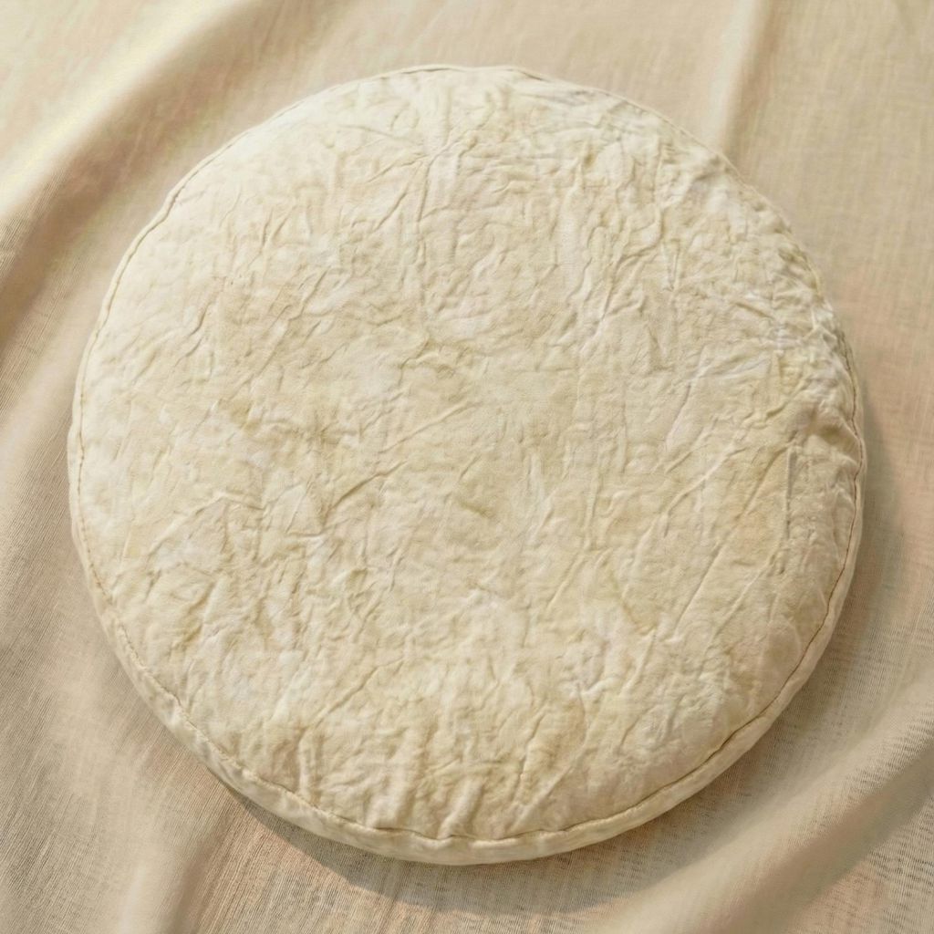 Meditationskissen, Ansicht von oben. Bereit zum Meditieren.