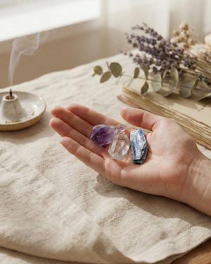 Wassersteine „Spirituelle Verbindung“ – Meditation, Amethyst, Bergkristall, Kyanit für Klarheit, Balance, Energie, Dritt