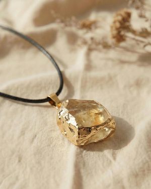 Citrin Anhänger Rohstein – Fülle, Lebensfreude & Solarplexus-Energie – goldgelber Stein, verstellbare Kette als spiritue