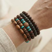 Holz Armband Set Boho – Naturperlen in Braun, Grün & Creme – tribal-inspiriert, elastisch, erdig, unisex, stilvoll + han