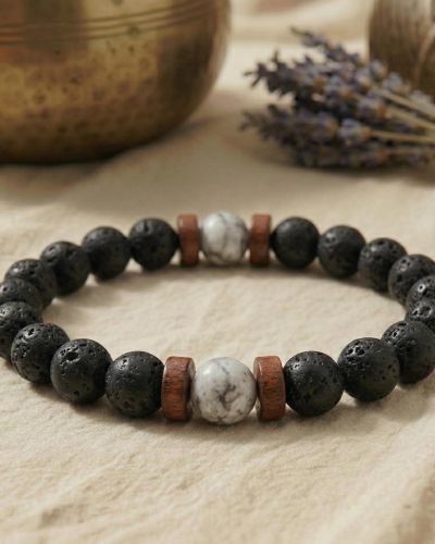Lavastein Armband mit Howlith, Herren + Damen Stretcharmband schwarz, Naturstein Perlen, Yoga Schmuck, Erdung & Fokus, G