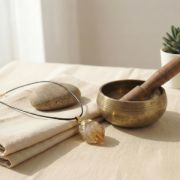 Citrin Anhänger Rohstein – Fülle, Lebensfreude & Solarplexus-Energie – goldgelber Stein, verstellbare Kette als spirituelles Geschenk - Ansicht 4